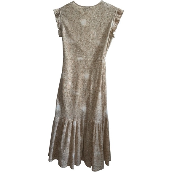 OLIVIA JAMES Delia Midi Dress in Summer Shells Sand | Tan Flutter Sleeve Medium - Picture 2 of 6